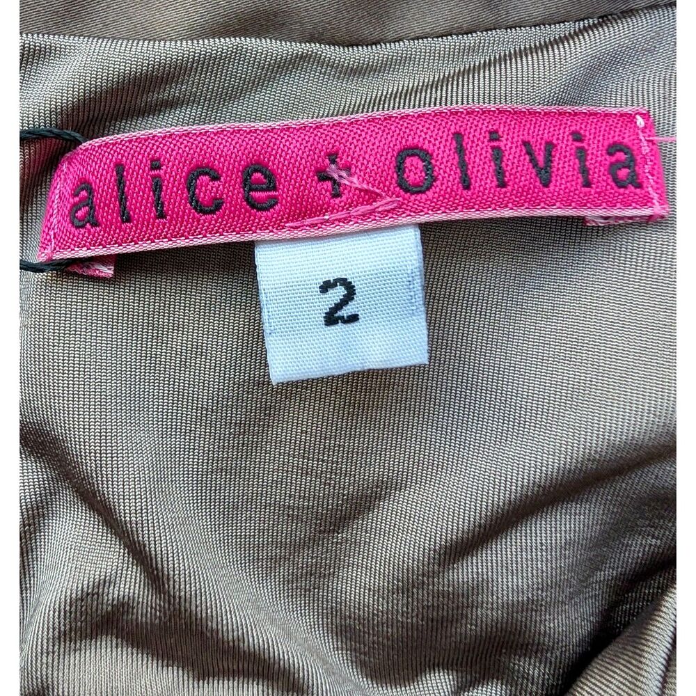 Gorgeous ALICE + OLIVIA Wide Leg High Waisted Khaki Belted Cargo Jumpsuit, Sz. 2 - Picture 3 of 10